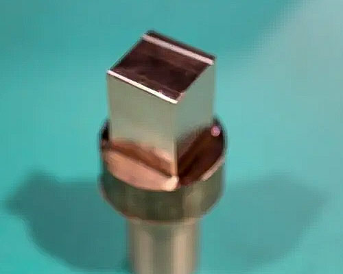 形彫放電加工 加工例3-1