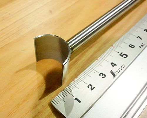 素材を○とＹの形に切り抜き3